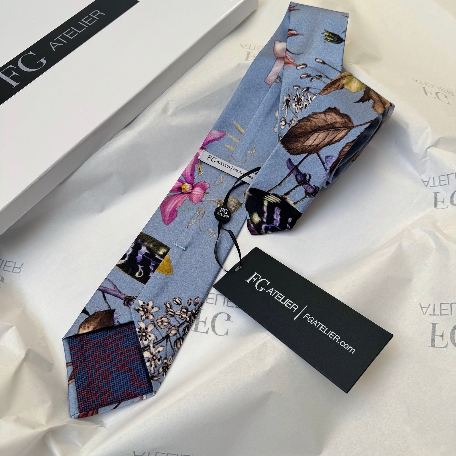Handmade Mulberry Silk Tie – Elegant Bird & Floral Pattern