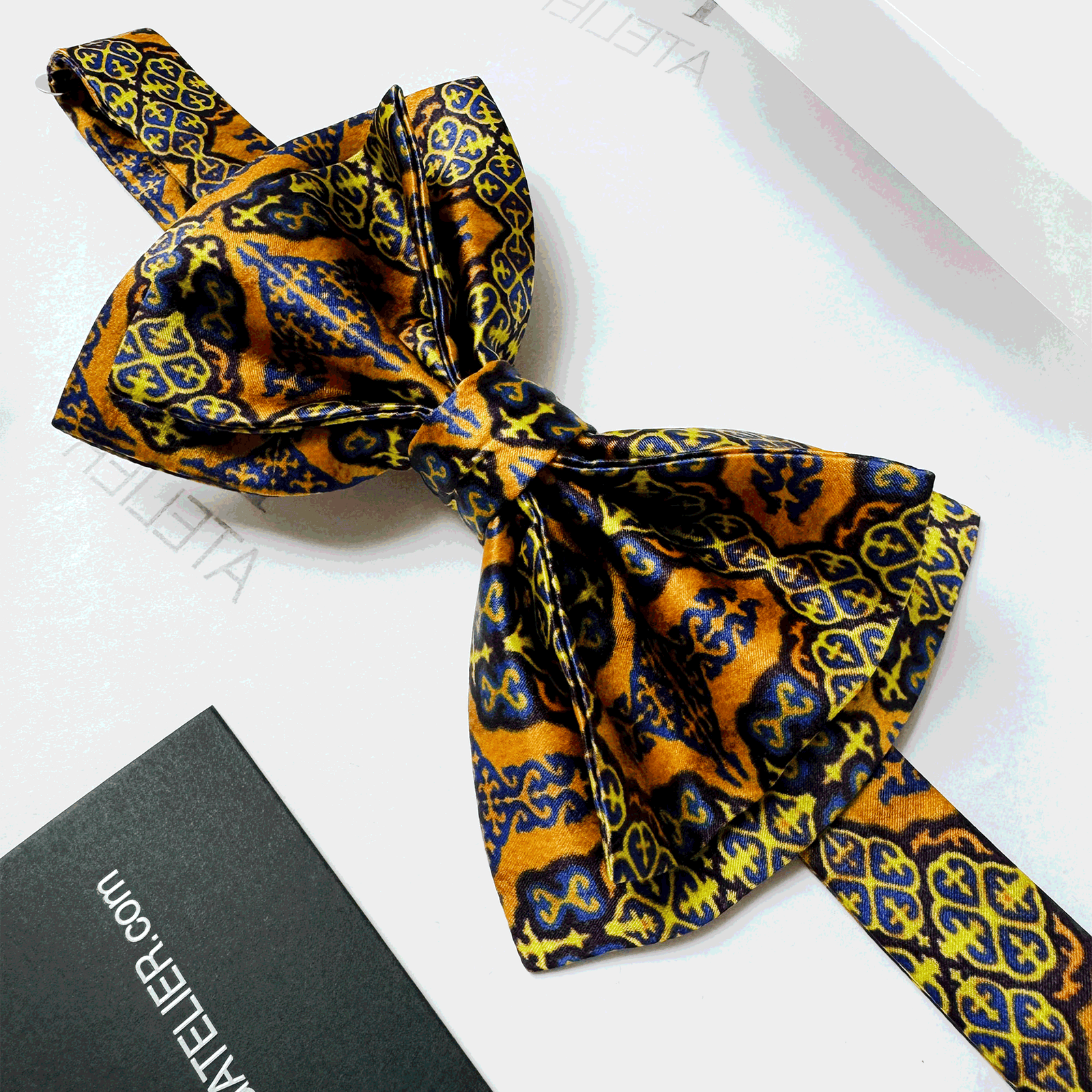 Handmade Italian Silk Bow Tie: Gold, Yellow Oriental Pattern