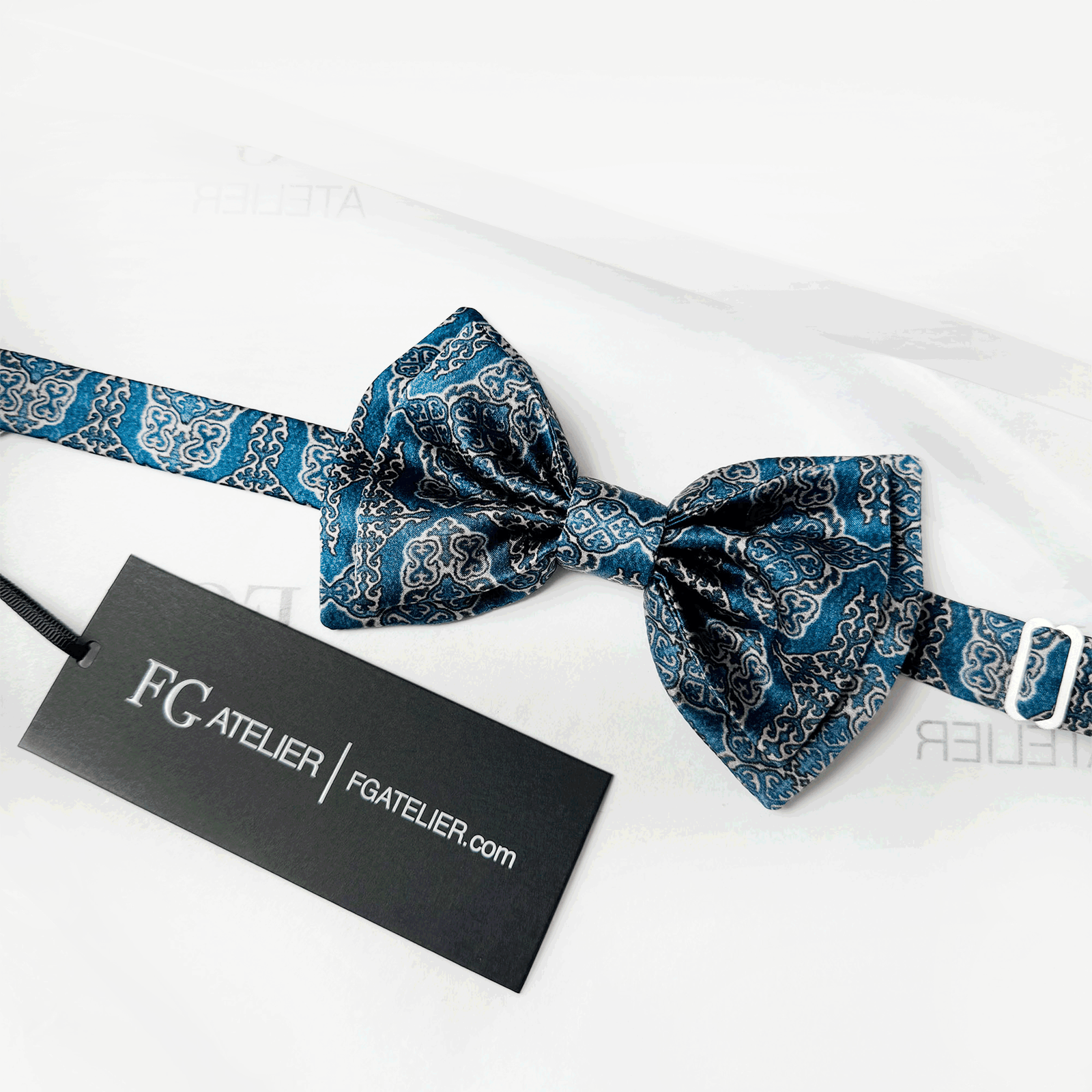 Handmade Italian Silk Bow Tie: Blue Oriental Pattern