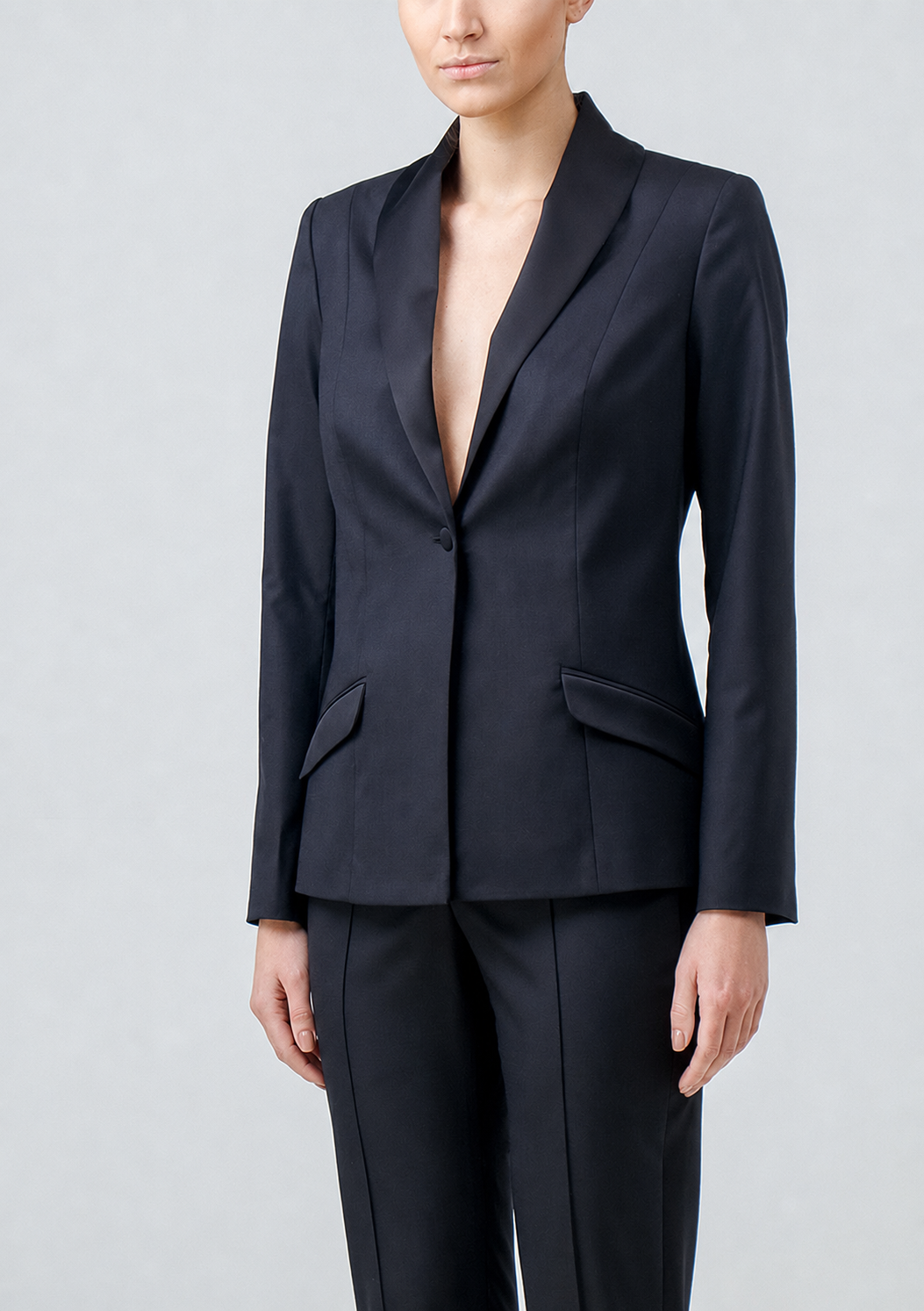 Satin-trimmed stretch-wool tuxedo blazer
