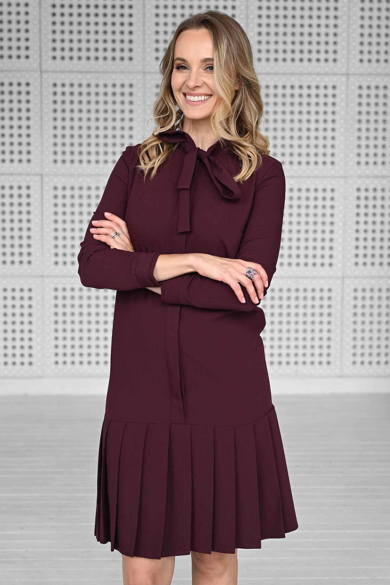 PLEATED BURGUNDY VISCOSE-BLEND CREPE DRESS