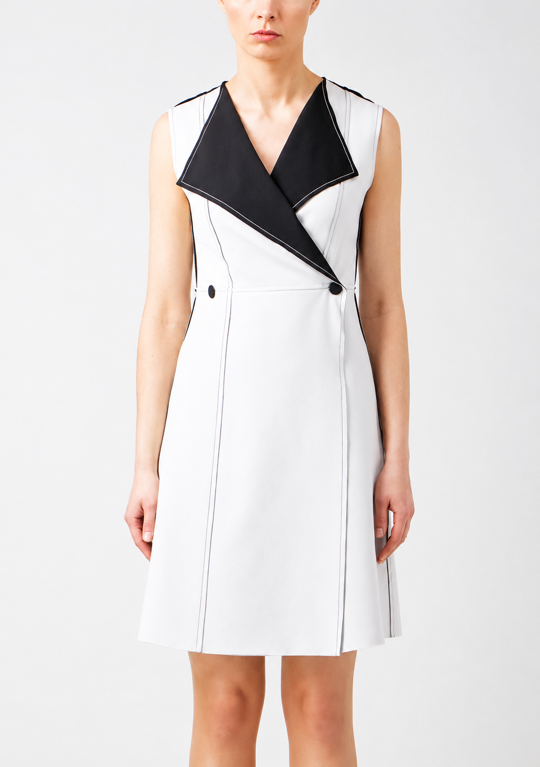 Reversible silk black and white knee-length dress