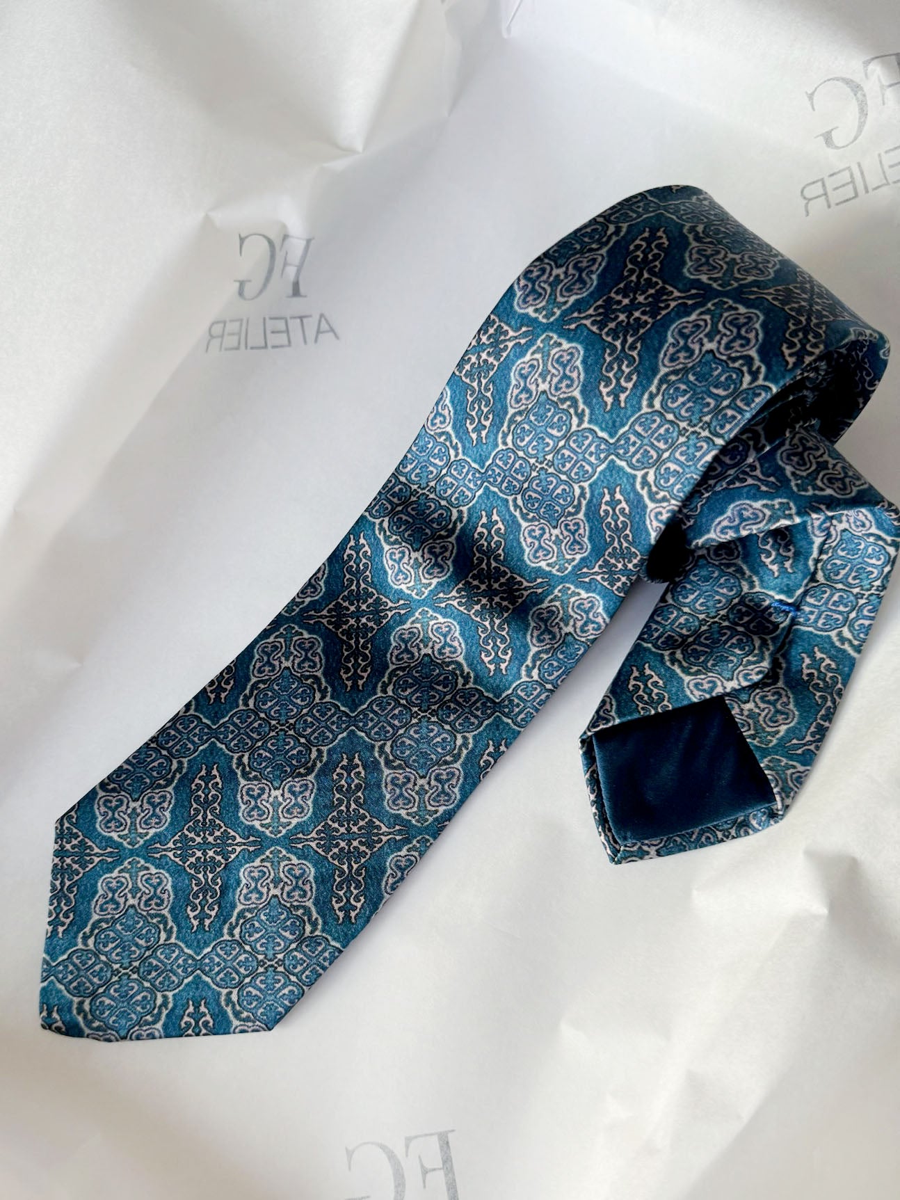 Handmade Mulberry Silk Tie - Elegant  Blue Oriental Pattern