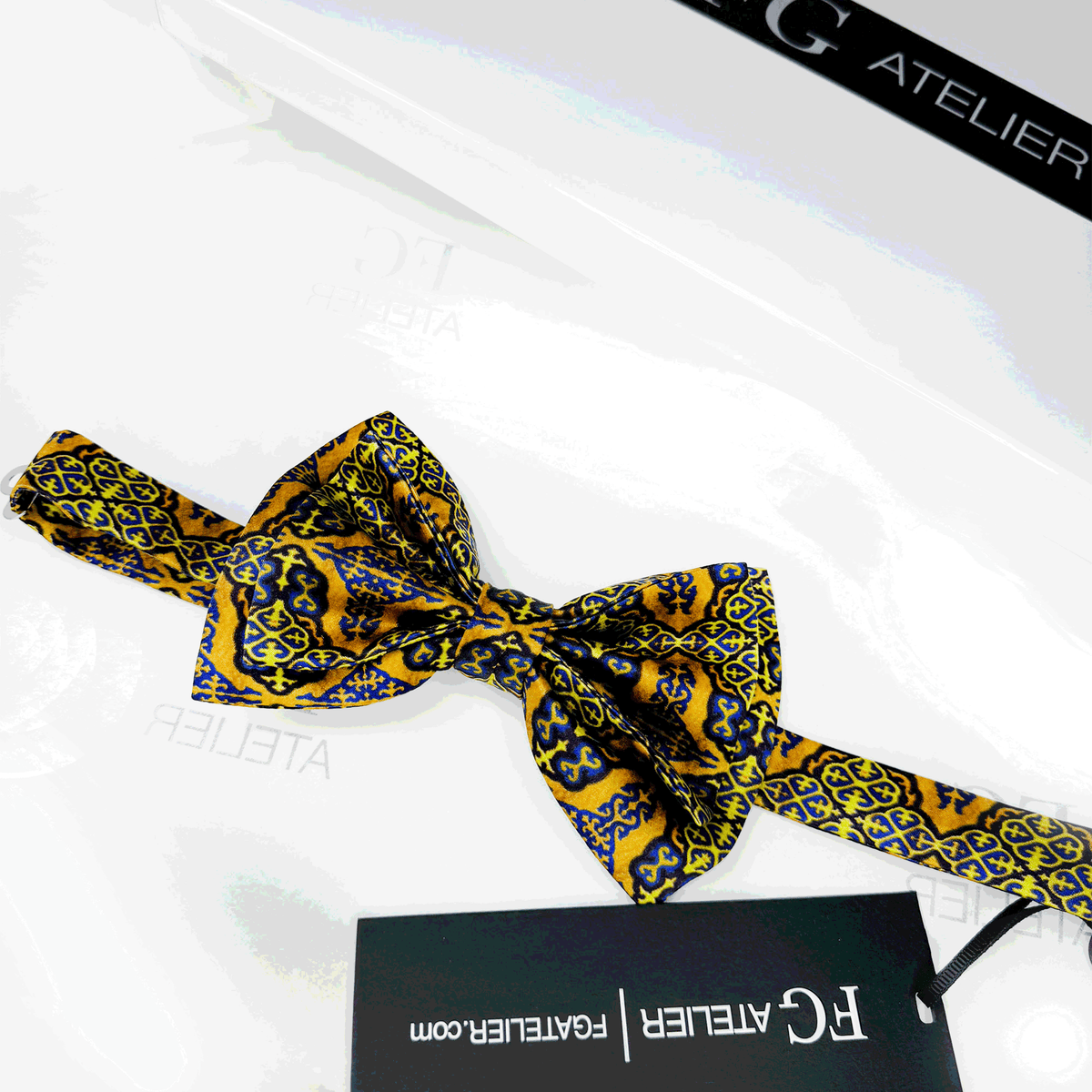 Handmade Italian Silk Bow Tie: Gold, Yellow Oriental Pattern
