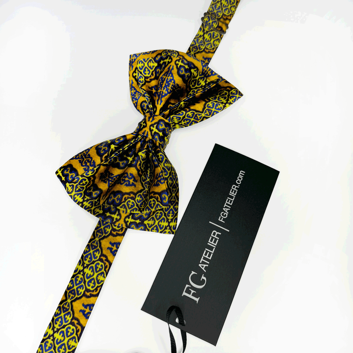 Handmade Italian Silk Bow Tie: Gold, Yellow Oriental Pattern