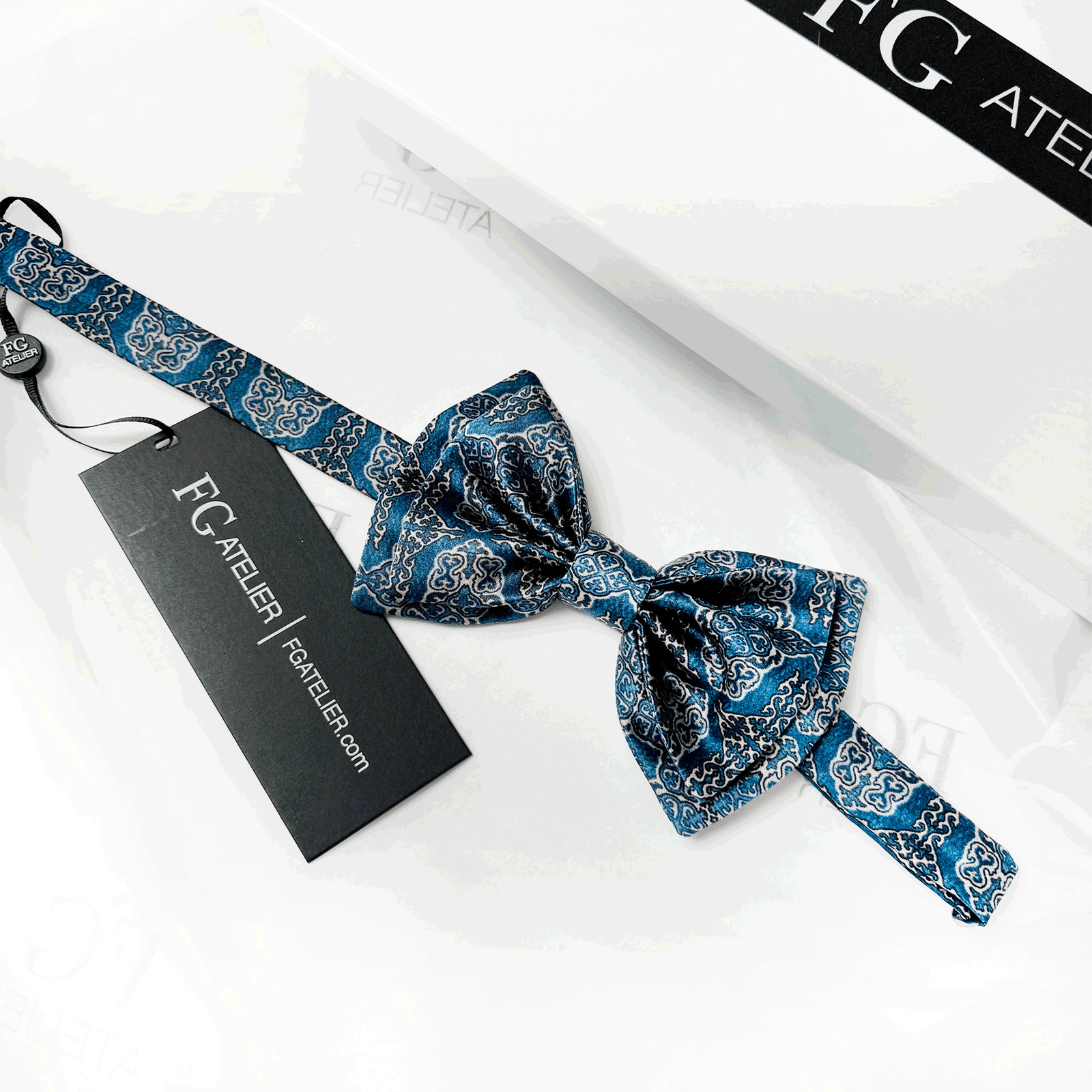 Handmade Italian Silk Bow Tie: Blue Oriental Pattern
