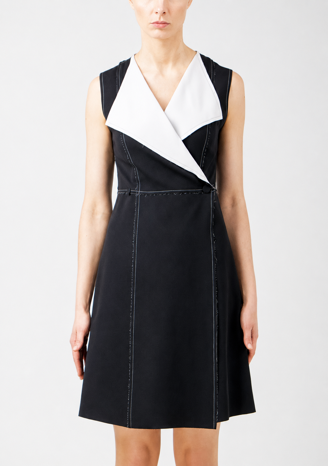 Reversible silk black and white knee-length dress