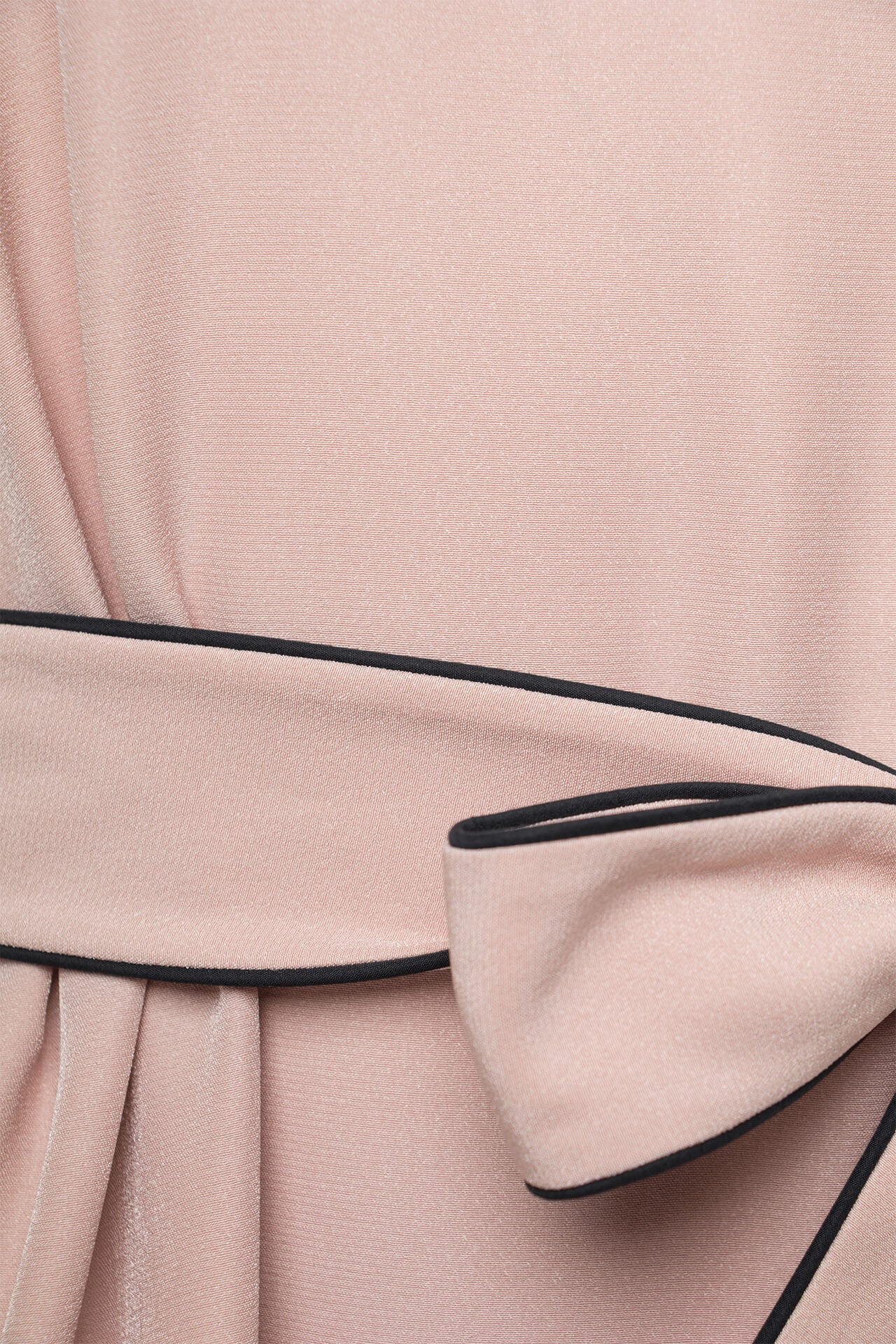 Light Pink Crepe Loose Silhouette Dress