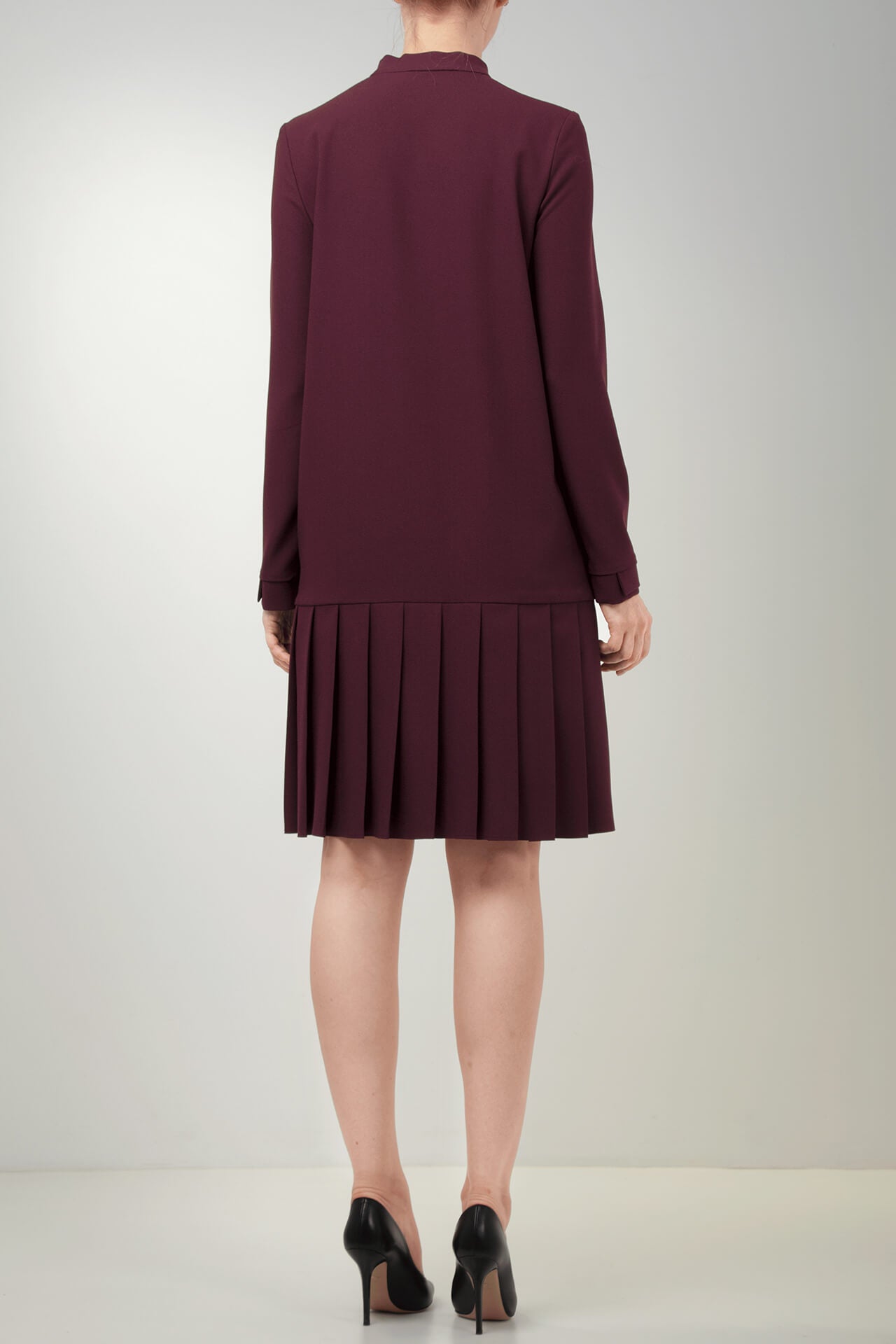 PLEATED BURGUNDY VISCOSE-BLEND CREPE DRESS