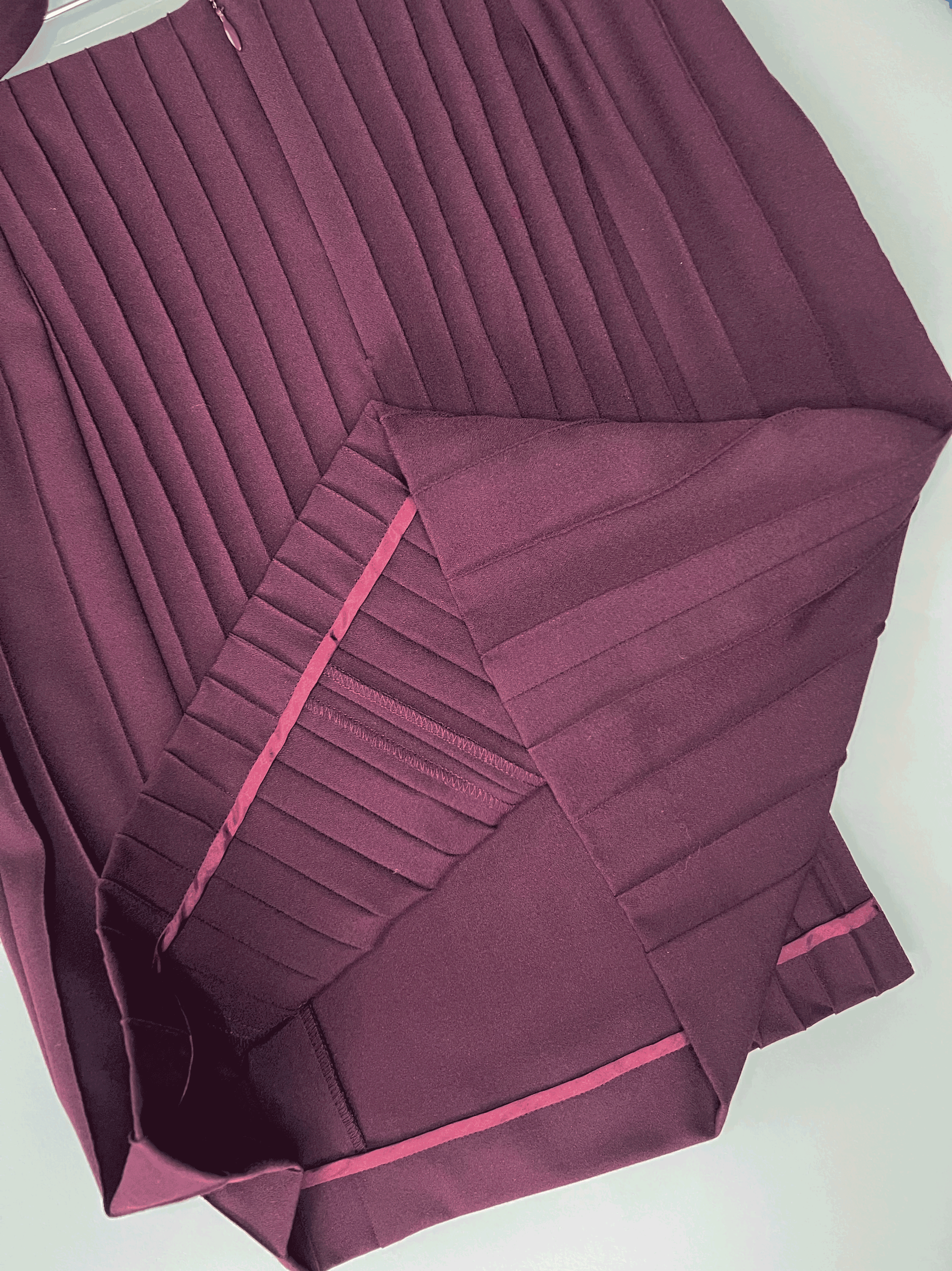 Burgundy viscose-blend crepe top