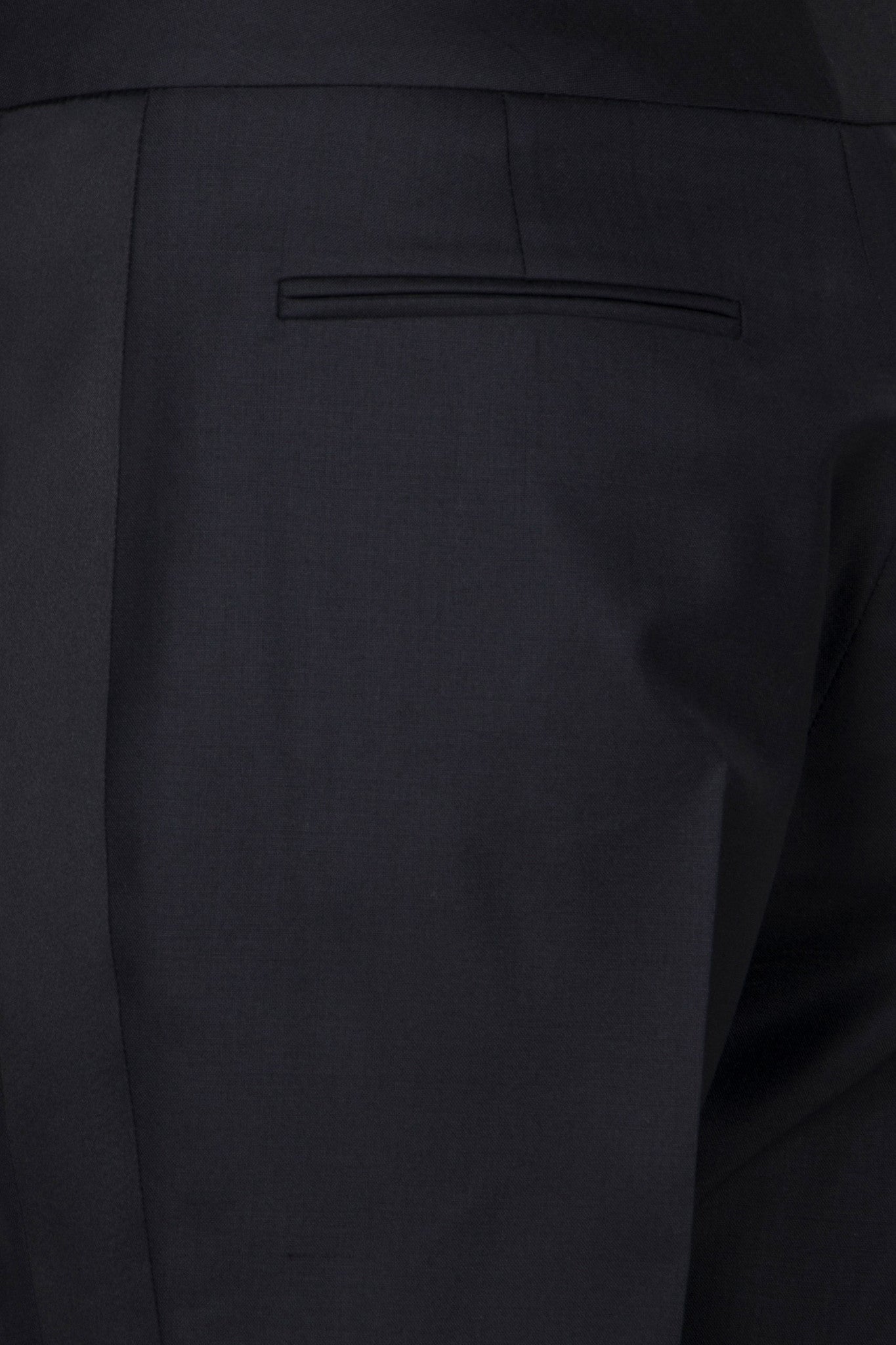 Satin-trimmed stretch-wool tuxedo